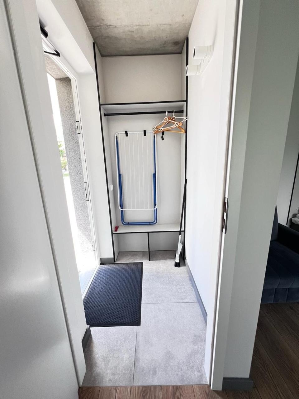 Tilzes Studio Apartaments, Self Check-In, Free Parking, Comfort Klaipeda Bilik gambar
